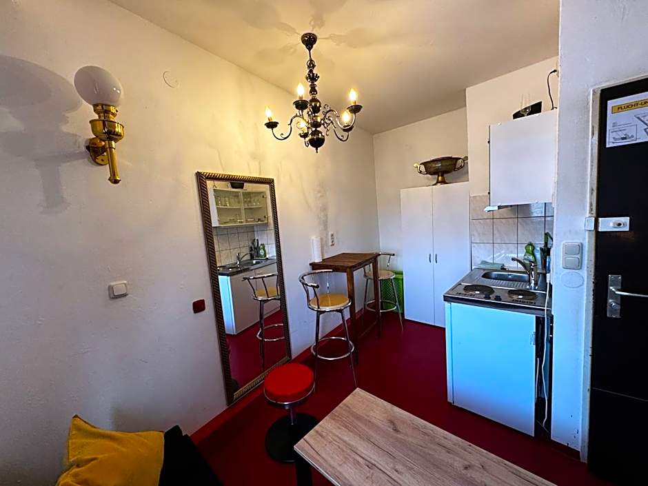 Femina - direkt im Rotlichtviertel