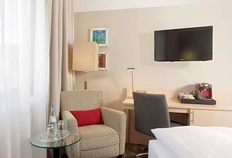 Economy Double Room (2 Twin Beds)