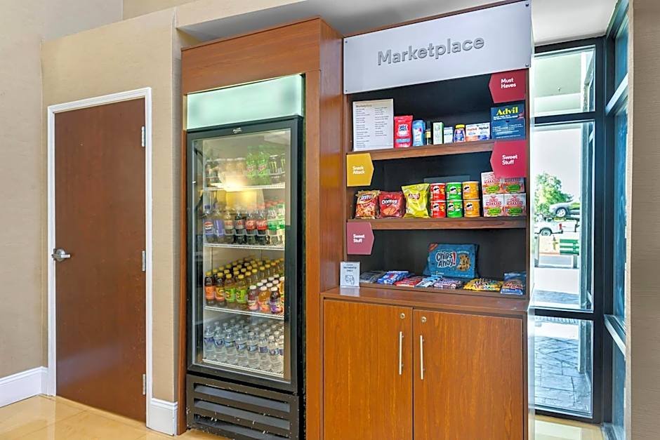 Comfort Suites Savannah Gateway I-95