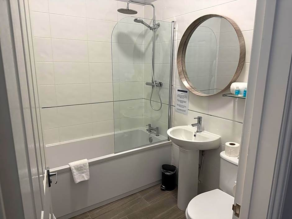 Southcrest Manor Hotel; BW Signature Collection