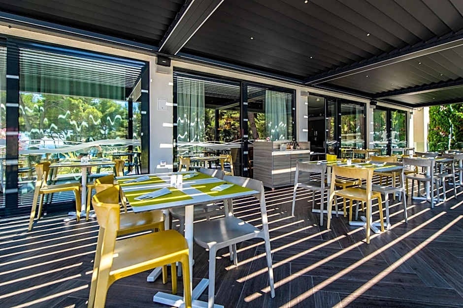 Park Plaza Arena Pula