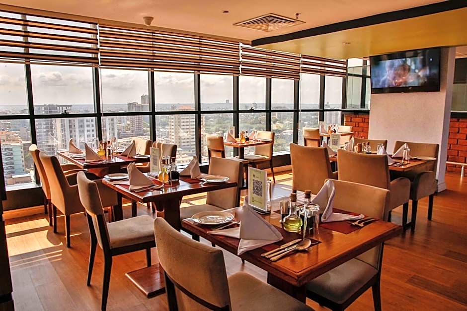 Golden Tulip Dar Es Salaam City Center Hotel