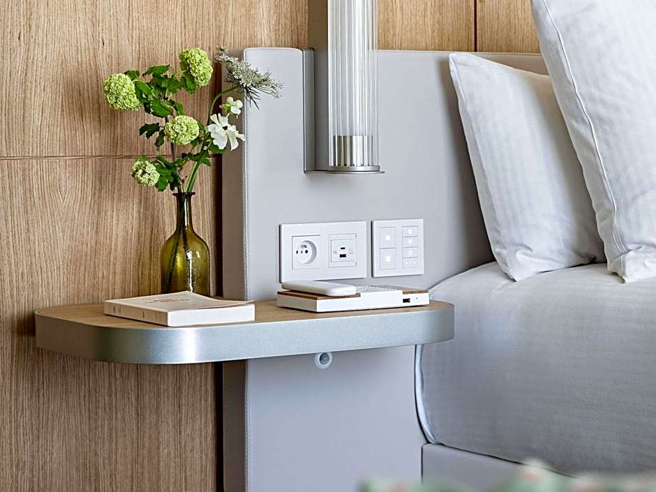 Domaine Reine Margot Paris Issy MGallery Collection