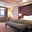 Wyndham Grand Plaza Royale Ningbo