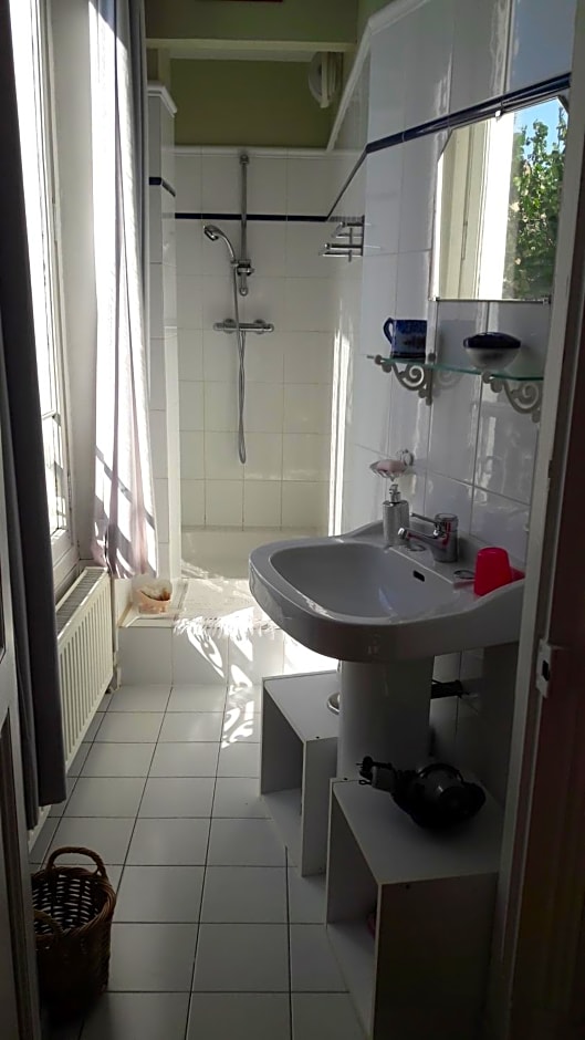 Demeure centre village