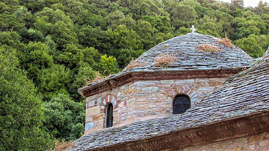 Skiathos Luxury Villa 2 Bedroom Villa Dyo Vromolimnos