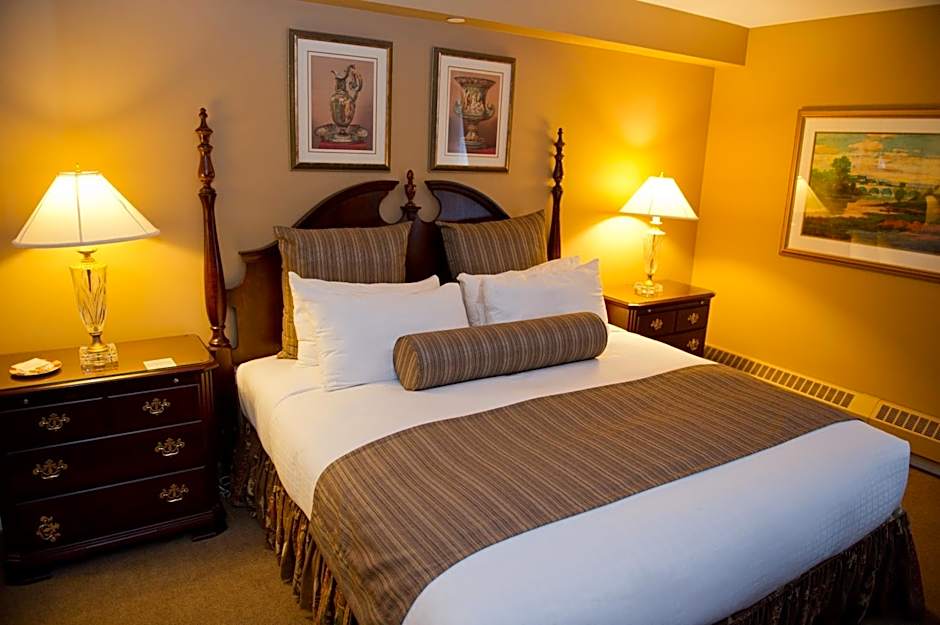 Photo 1 of 8 of 1 Bedroom Suite