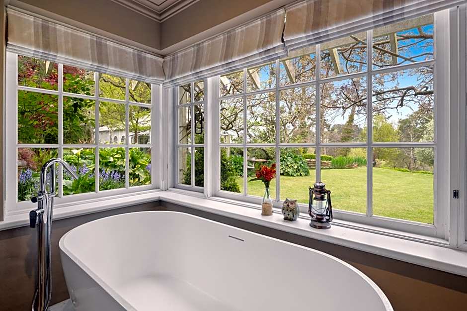 Parklands Country Gardens & Lodges