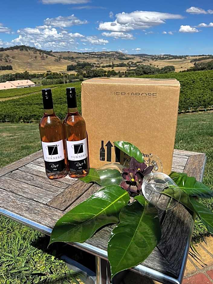 Turners Vineyard Motel