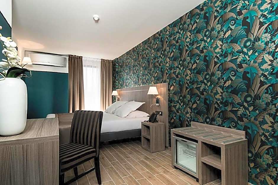 Unique Hôtel Résidence & Spa
