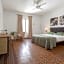 Sunny rooms bcn