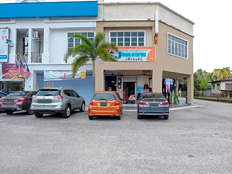 OYO 90180 Gemilang Hotel Kerteh