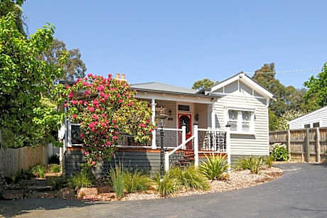 Vintage Charm on St Leonards in the Yarra Valley