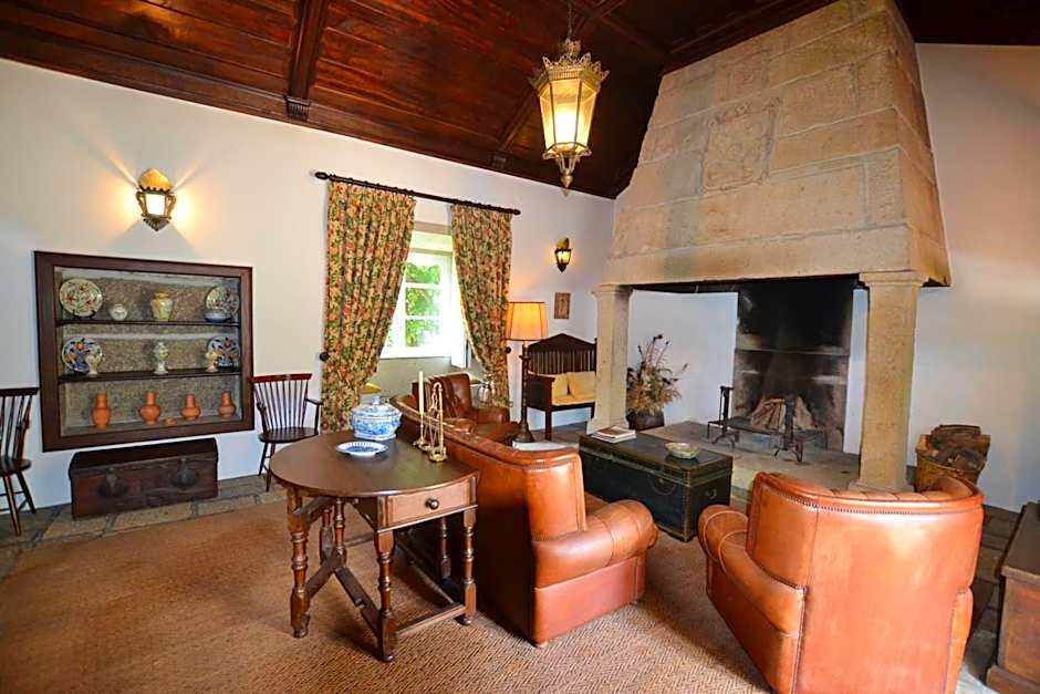 Paço de Calheiros - Turismo de Habitação