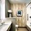 Fairfield Inn & Suites by Marriott Springfield North