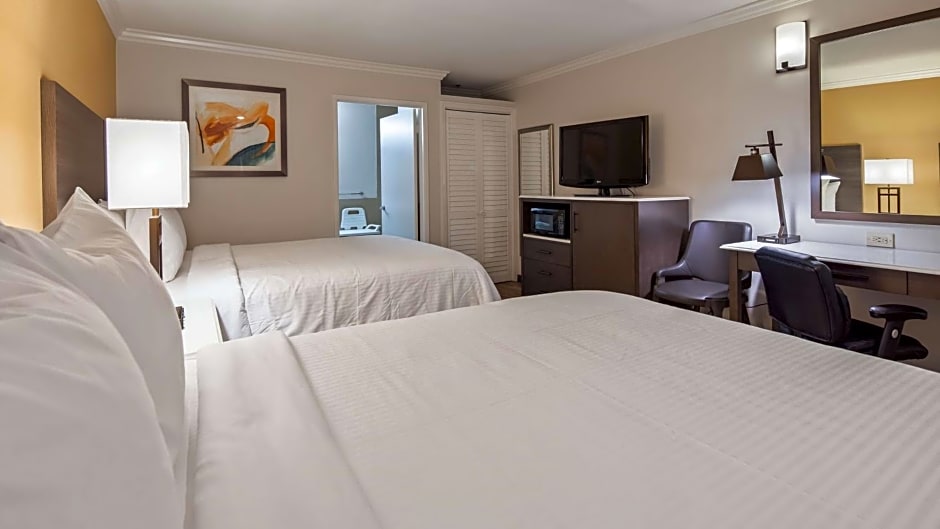 Best Western Plus Orange County Airport North