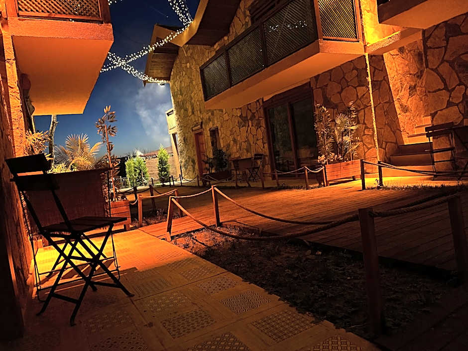 Taş Mahall Luxury Hotel