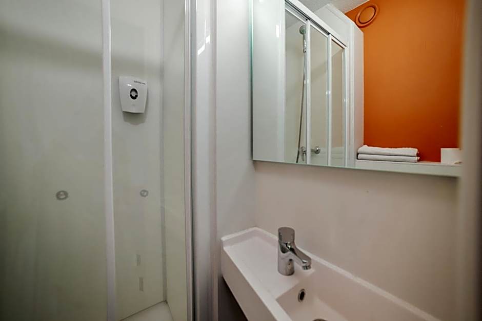 Premiere Classe Troyes Sud - Parc St Thibault