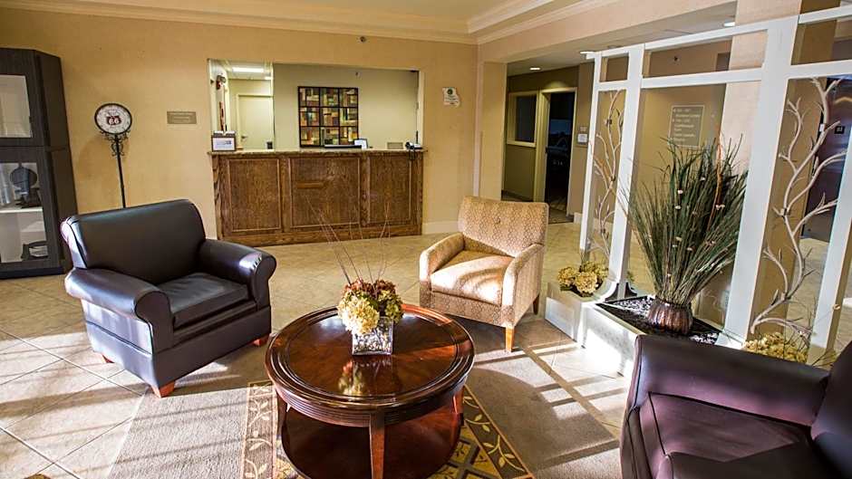 Candlewood Suites Springfield By IHG