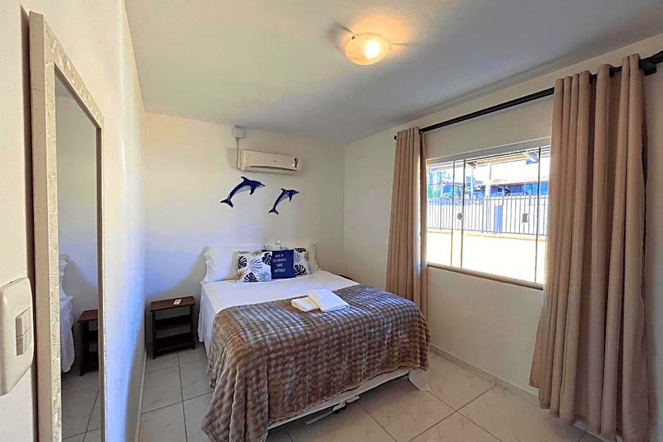 Casa Amarela - WIFi - Prox Praia e Beto Carrero