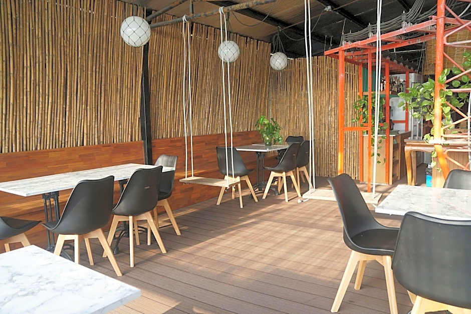 Quarter 09 Beach Hotel