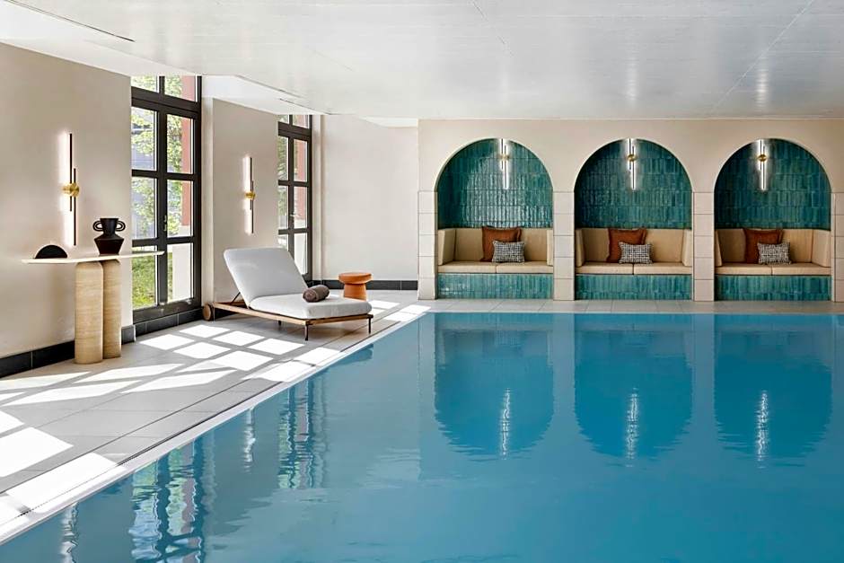 Imperial Riding School, Autograph Collection