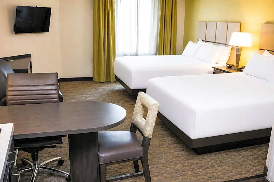 Candlewood Suites Pearl By IHG