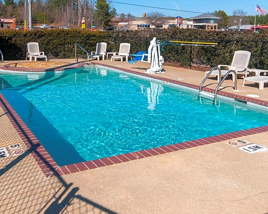 Comfort Inn & Suites LaGrange