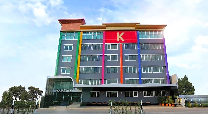 RoomQuest Suvarnabhumi Airport Rom Klao