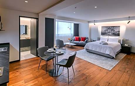 Superior Suite