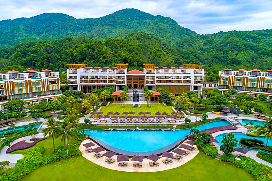 Photo 1 of 72 of Angsana Lang Co