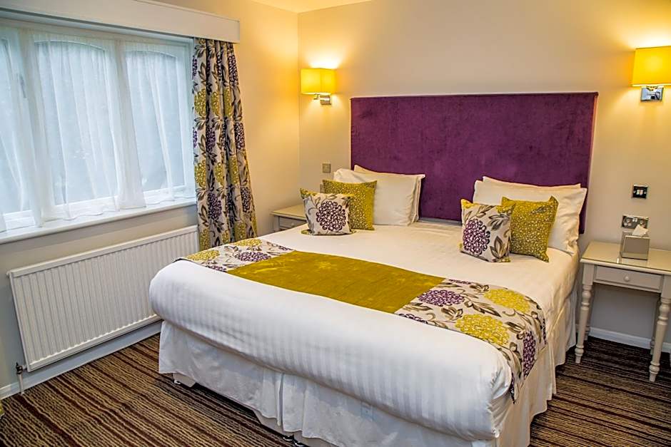 The Casa Hotel and Marco Pierre White Restaurant - Camberley West