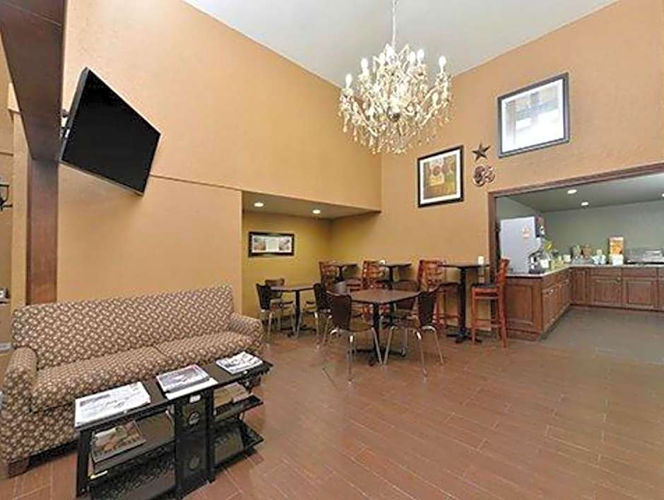 Quality Inn Gonzales