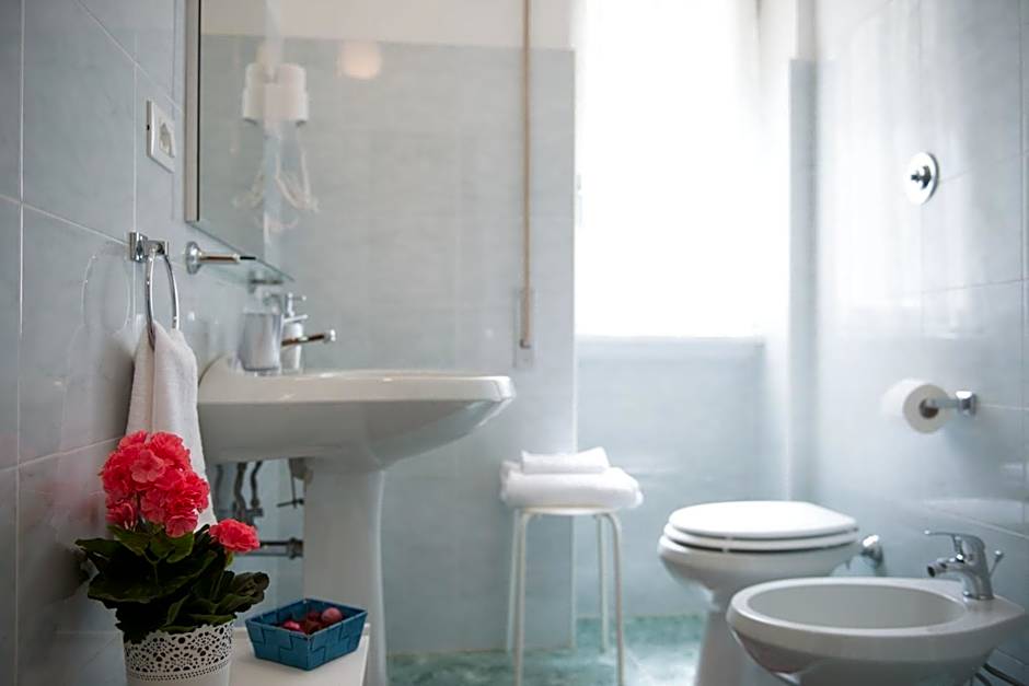 Authentic Sweet Home