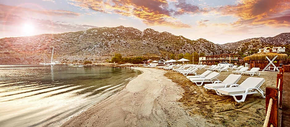 Fİ Light Solto Boutique Beach Hotel