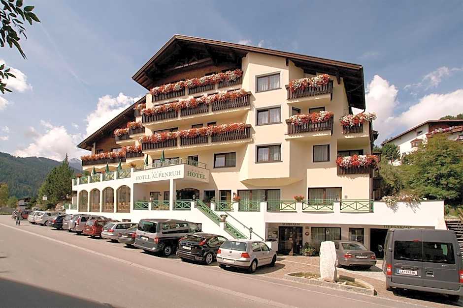 Hotel Alpenruh-Micheluzzi