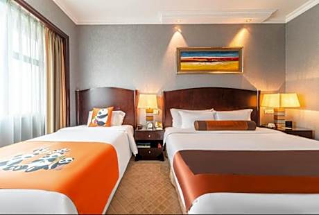 Family Twin Bed Room