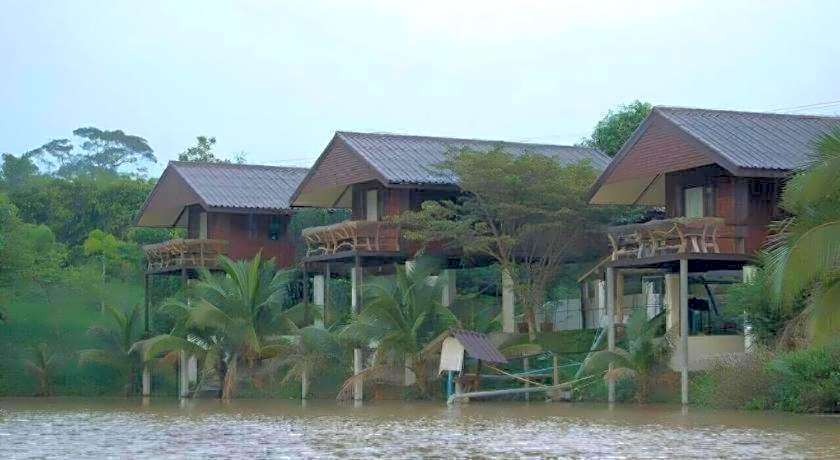 Nicslongstay Hotel