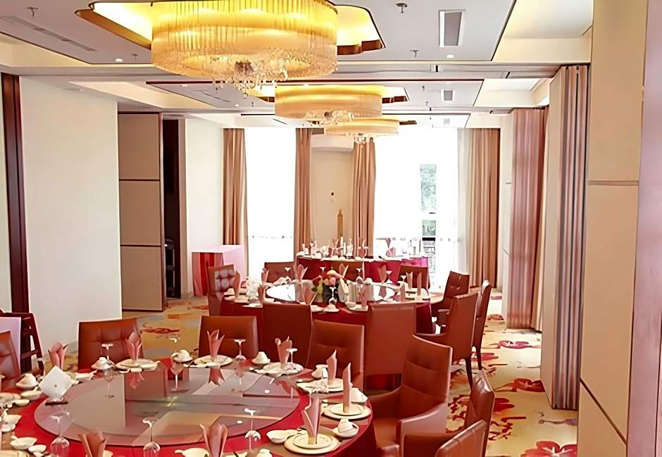 Don Chan Palace Hotel & Convention