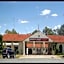 Bishops Lodge Narrandera