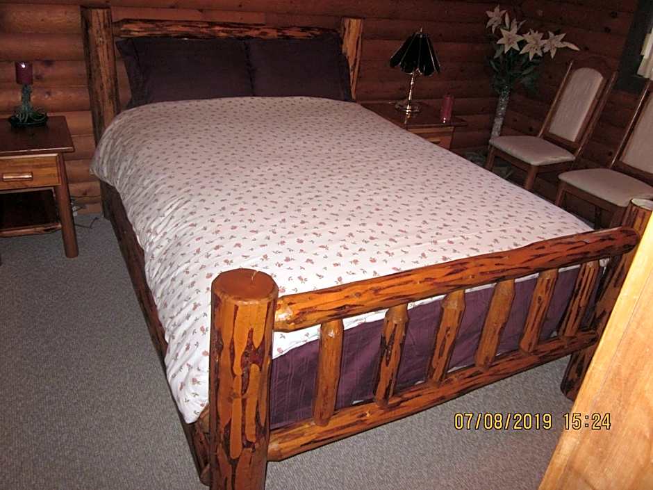 Kamloops Log Home Bed and Breakfast