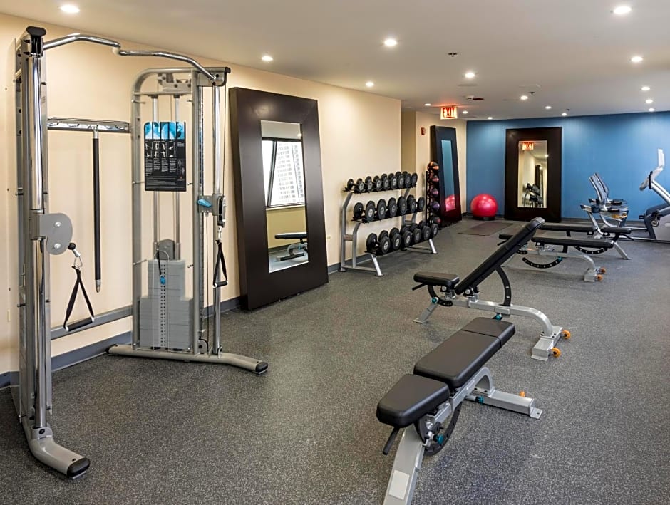 Homewood Suites by Hilton Chicago Downtown - Magnificent Mile