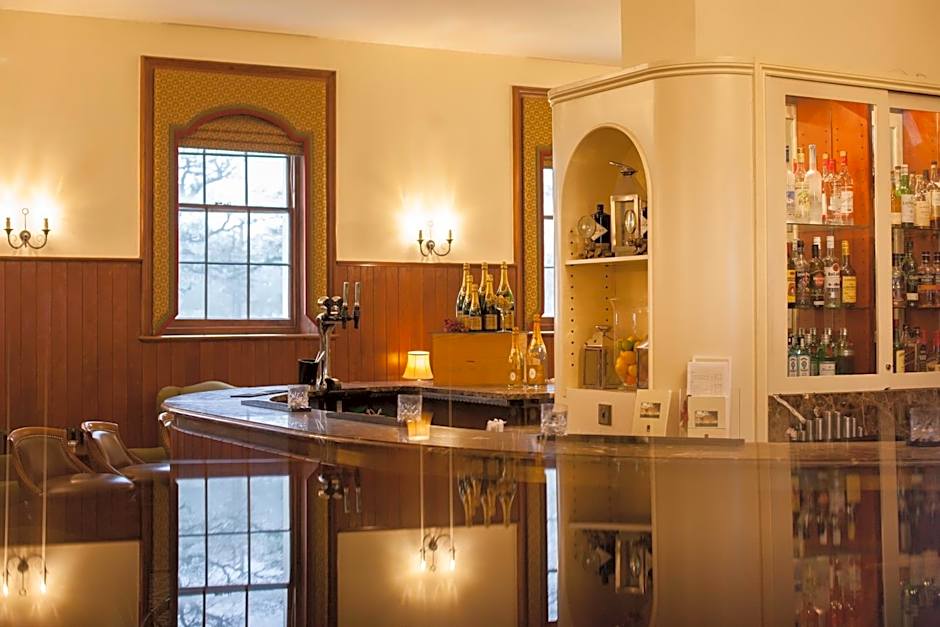 Luton Hoo Hotel, Golf and Spa