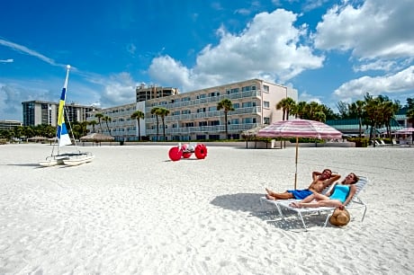 Sandcastle Resort At Lido Beach