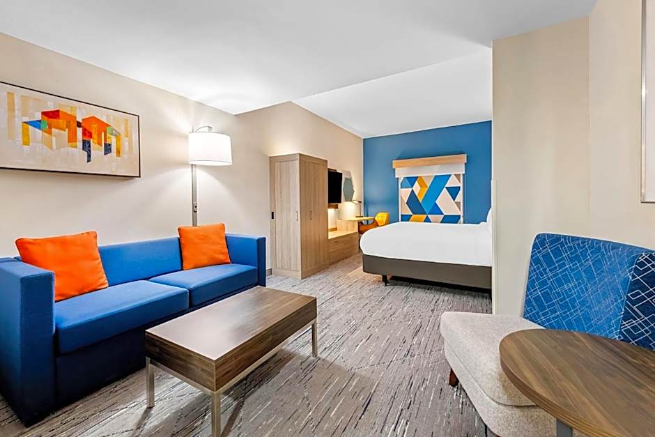 Holiday Inn Express & Suites Sylva - Western Carolina Area By IHG