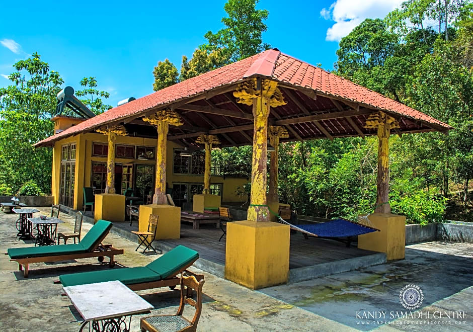 Kandy Samadhi Centre Hotel