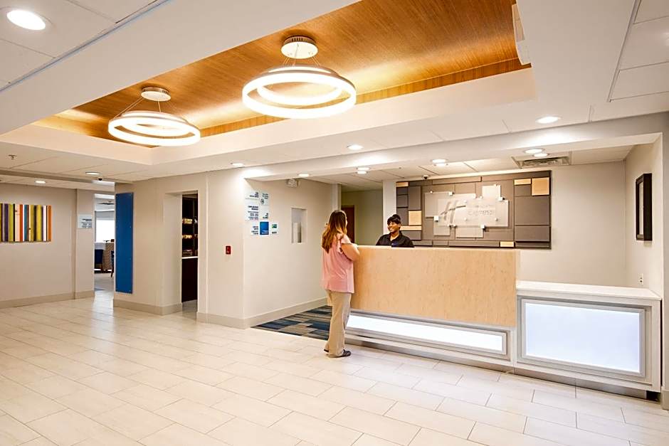 Holiday Inn Express Atlanta-Stone Mountain By IHG