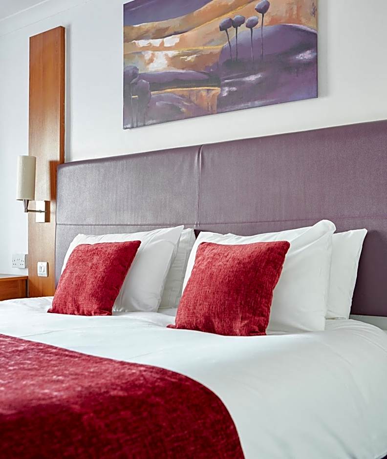 Wheatsheaf by Chef & Brewer Collection