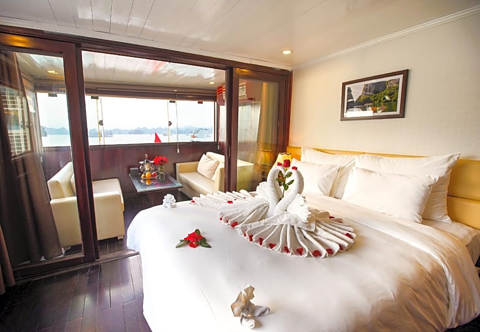 Halong Paloma Cruise