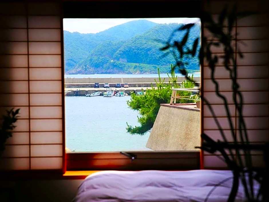 Okukinosaki Seaside Hotel